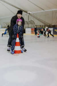 Eislaufen1 Web 23 24 20