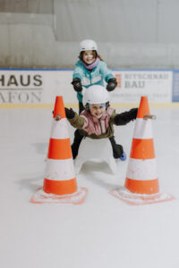 Eislaufen1 Web 23 24 72