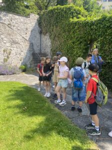 20250612 090905874 IOS