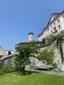 20250612 090909932 IOS