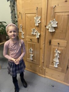 20251104 141353844 IOS